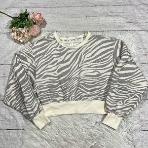 DYI Define Your Inspiration Zebra Crewneck Crop Sweatshirt